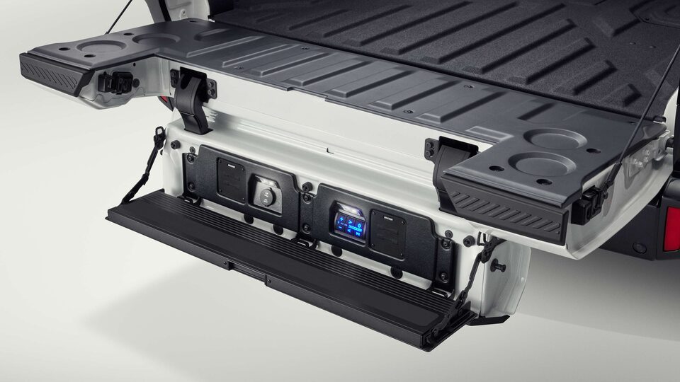 GMC HUMMER EV Exterior Lighting Package