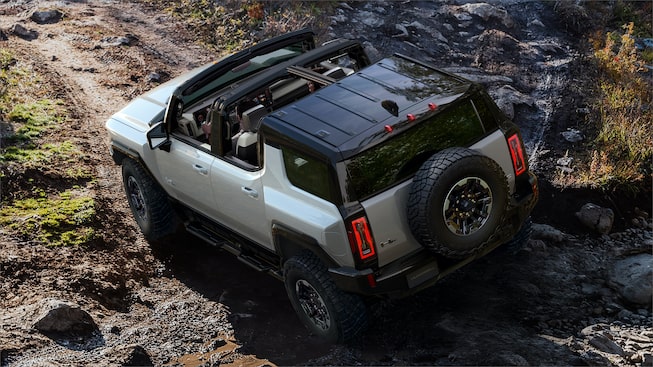 2022 GMC HUMMER EV Electric Truck infinity roof open interior view