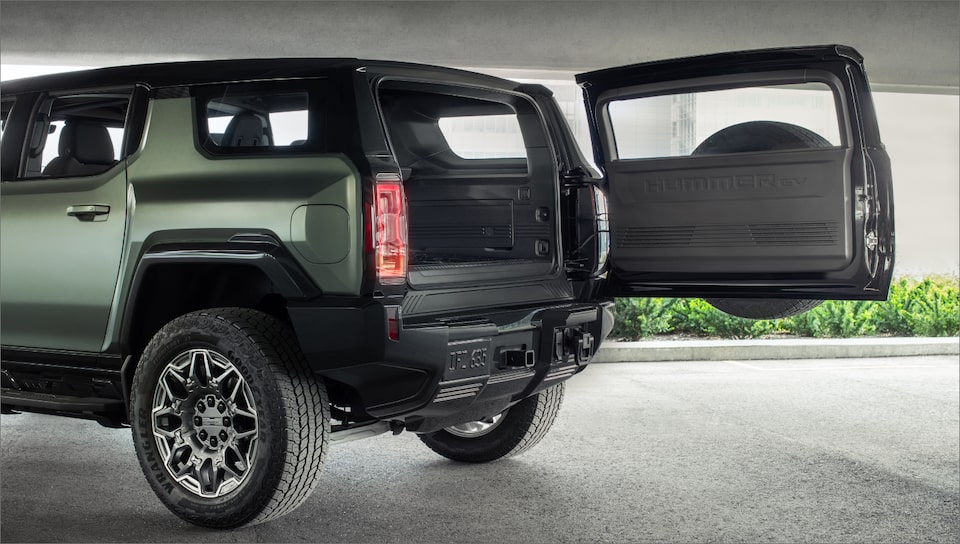 The Power Swing Gate of the Hummer EV SUV 