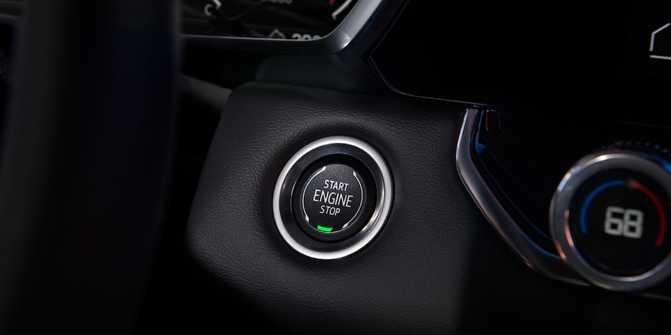 Close-up of the Keyless Start on the GMC Canyon
