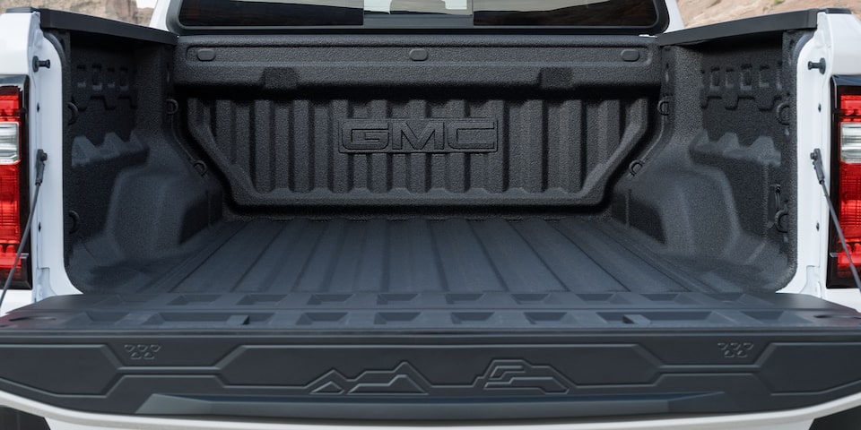 The Open Versatile Cargo Bed on the 2024 GMc Canyon AT4